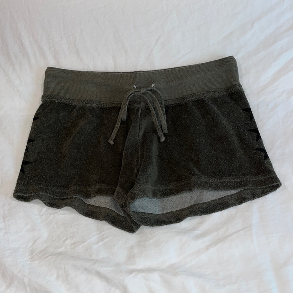 STAR HARDTAIL SHORTS